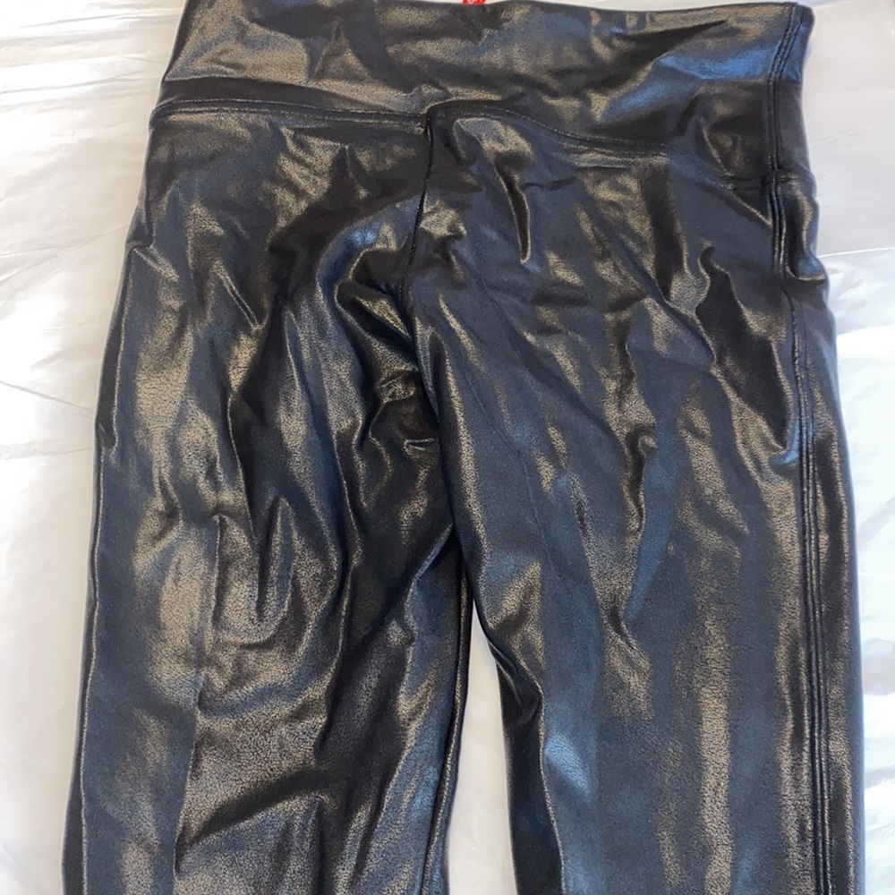 Spanx faux leather legging 🕷🕷🕷 - Picture 5 of 9